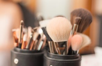 essential phyt's brushes