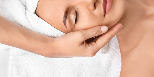 Tratamento de cabine facial