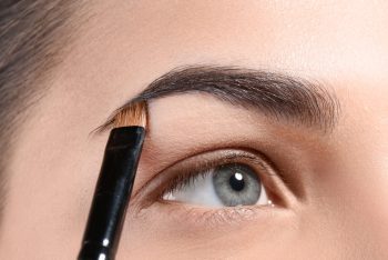 Certified organic eyebrow shadow: interview with Fred Mécène